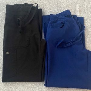 New scrubs size small